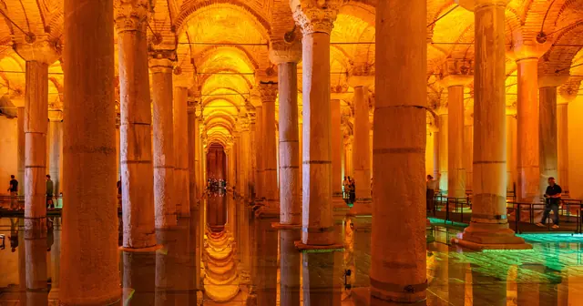 Basilica Cistern guided tour